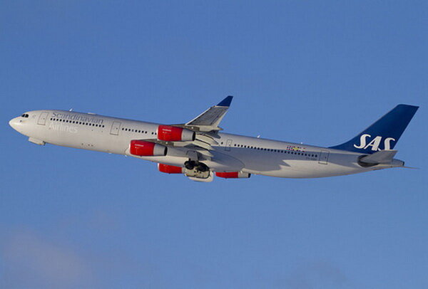 Самолёт SAS