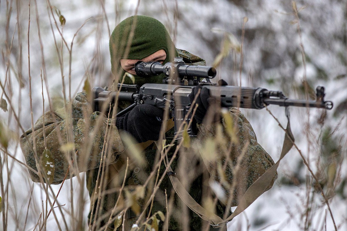 Стрелки войска. Русский снайпер на Украине. Снайперши ВСУ. Украинские снайперши. Снайпер ВСУ.