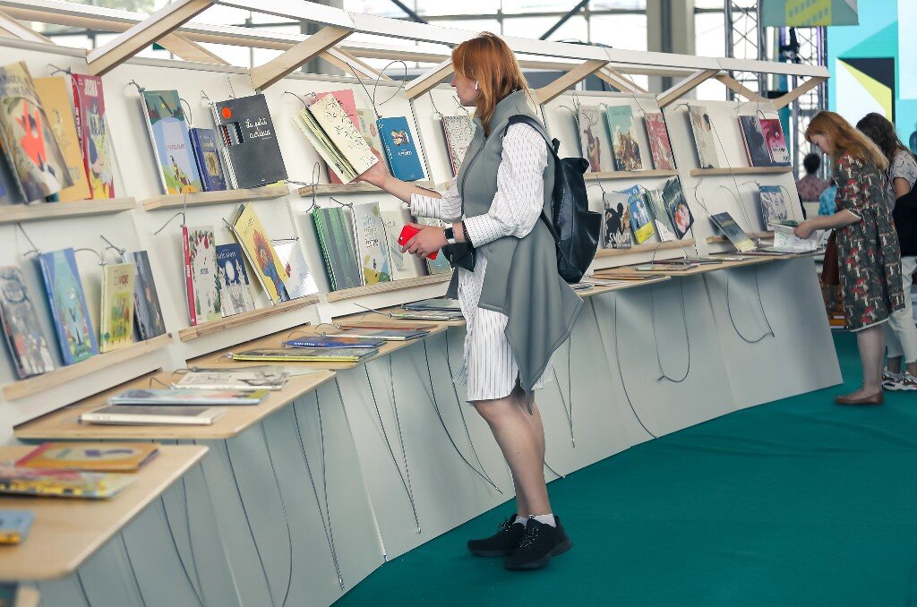  Автор: Артем Роганов Фото:«Нарисованные миры. 1001 выдающаяся книга со всего мира в Москве»/Пресс-служба РГДБ 