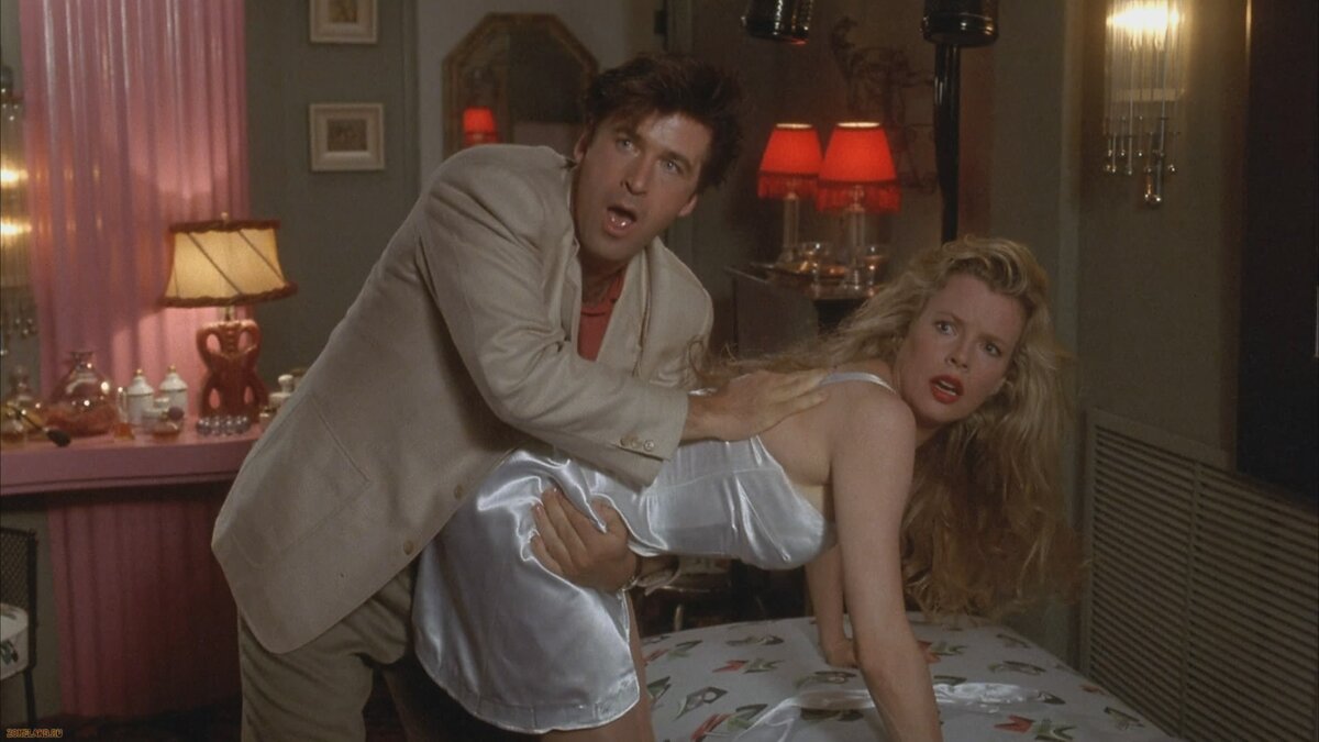 кадр из фильма "Привычка жениться"