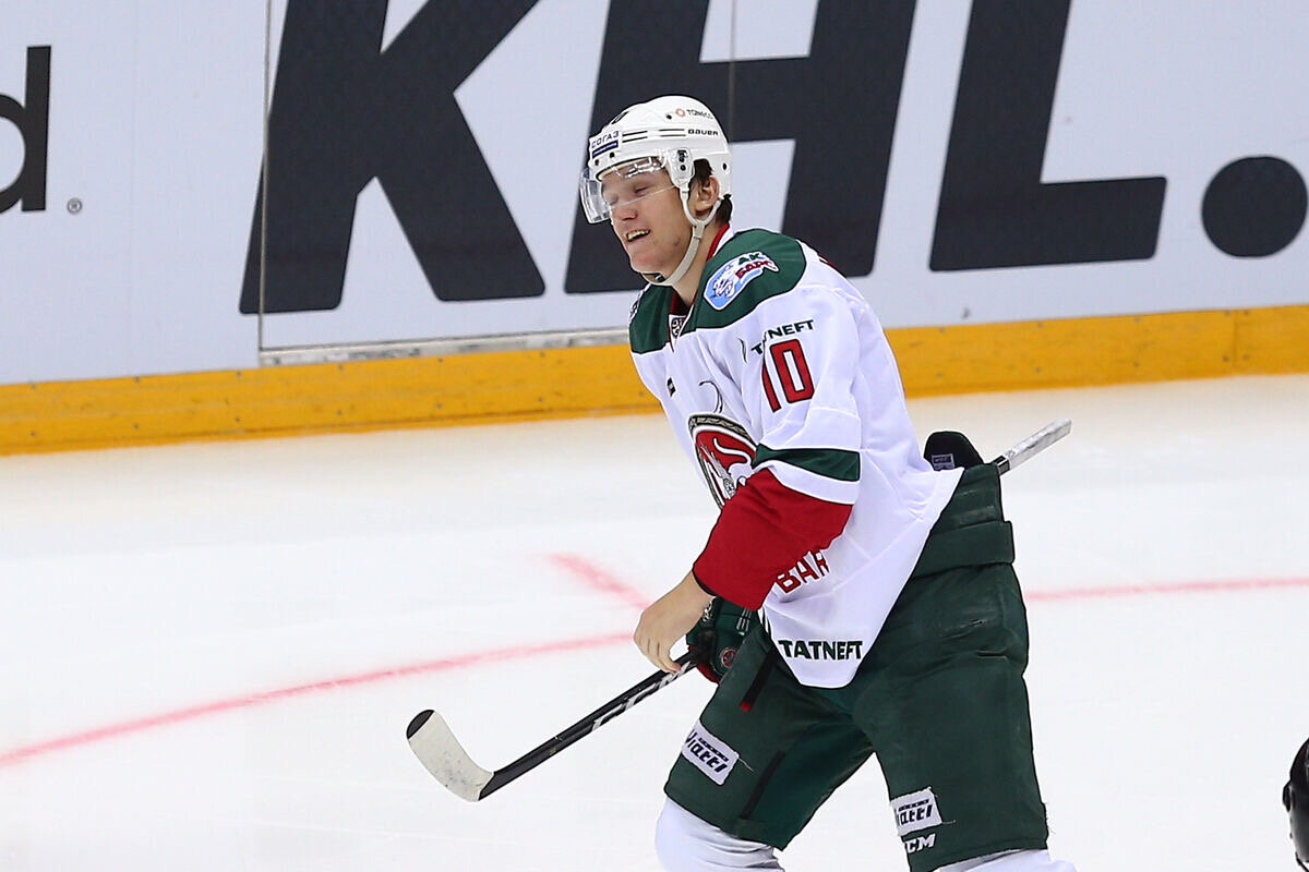 кхл 2019-2020 команды. карточки наклейки кхл 2018 2019. кхл 2019 2020. кхл 2019 2020. радион амиров хоккеист.