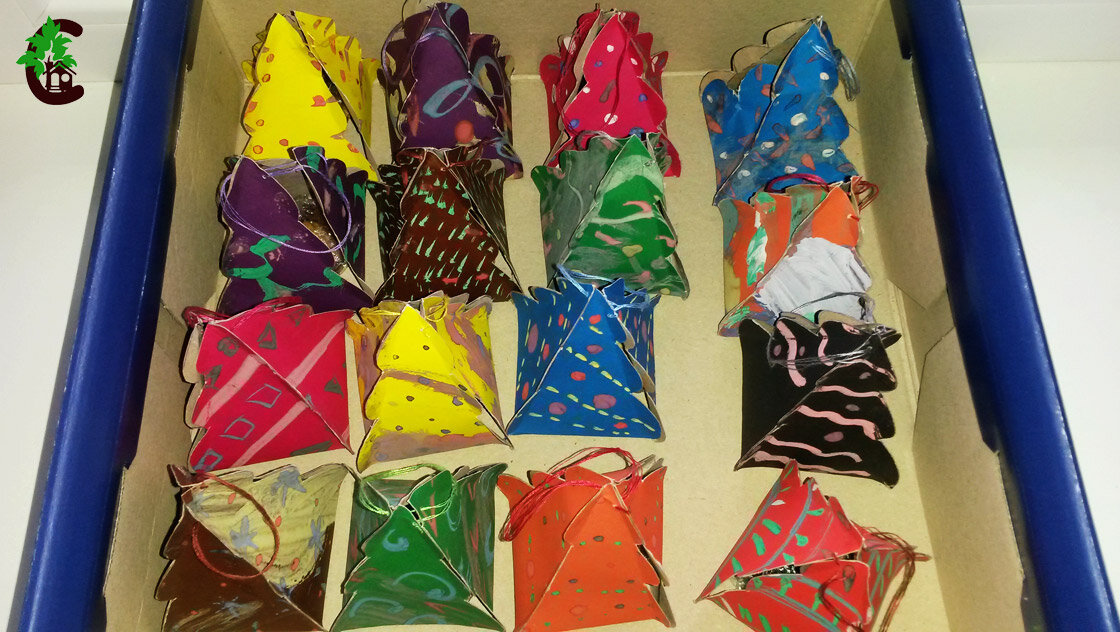 Пример изготовления ёлочек с ребёнком 2 лет