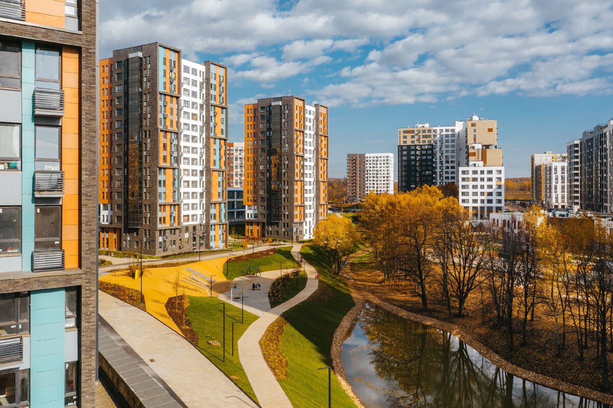 Большие окна в московской квартире: модный тренд или объективная  необходимость? | Квартиры А101 в молодой Москве | Дзен