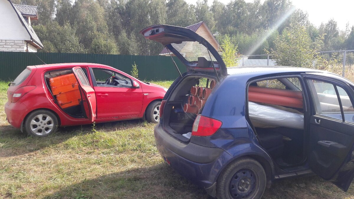 Привезли материал для канализации