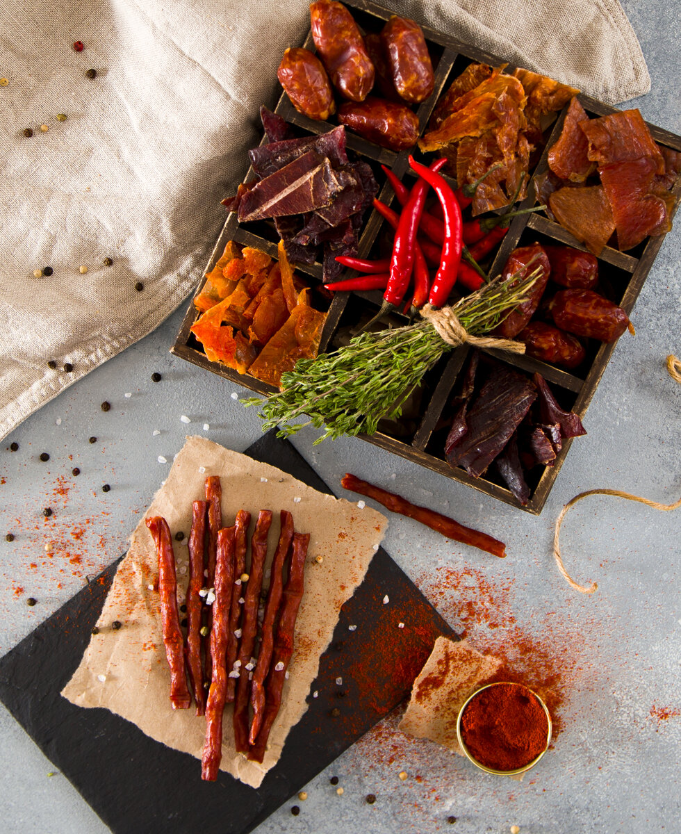 Вяленое мясо и биг чиф