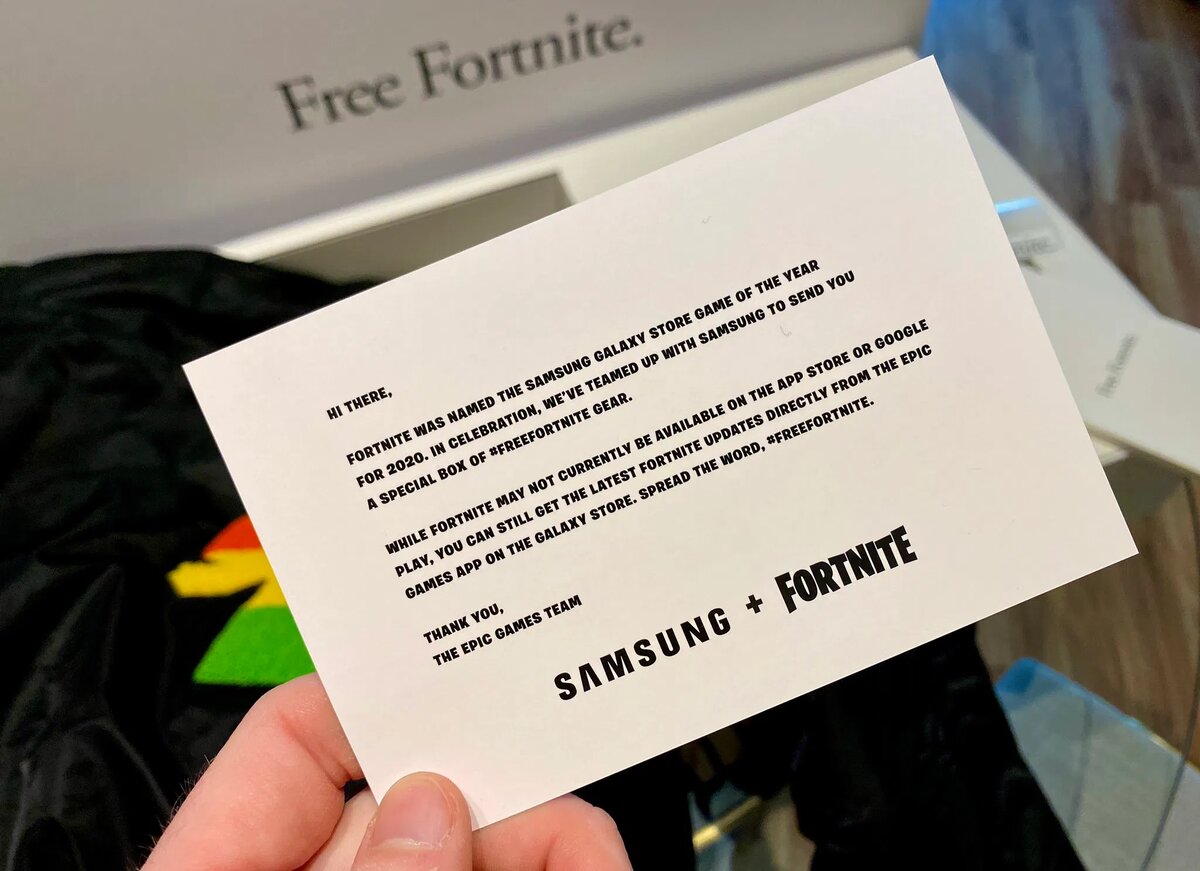 Epic Games и Samsung отправляют посылки «Free Fortnite» с Galaxy Tab S7 и  призывом скачать игру в Galaxy Store | Apple SPb Event | Дзен