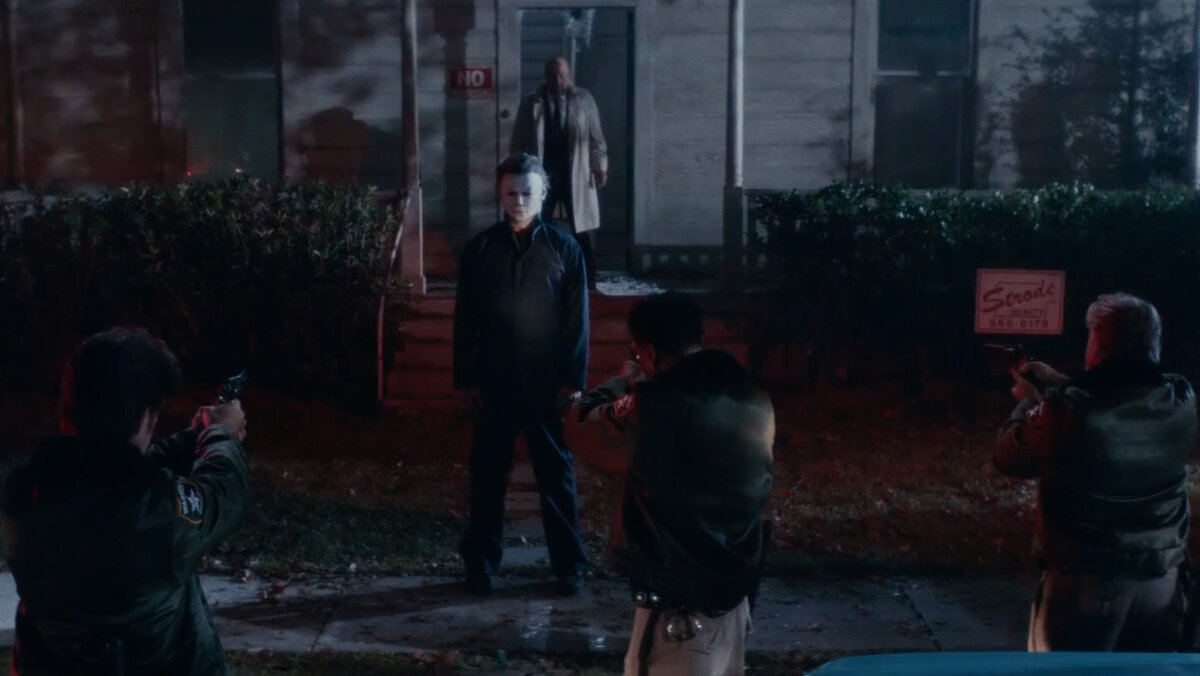 Кадр из фильма "Хэллоуин убивает"