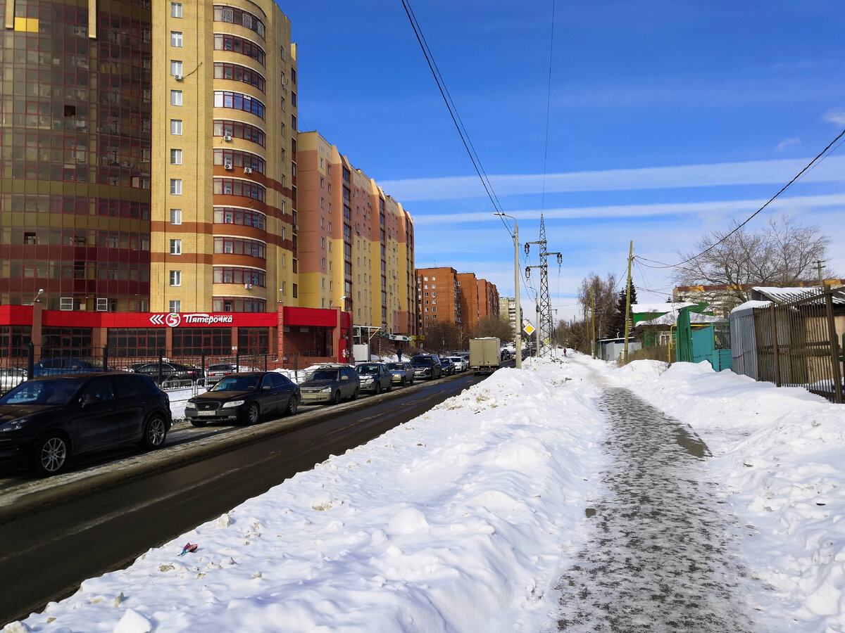 вчера несла заказ в частный дом, как будто в деревне побывала.