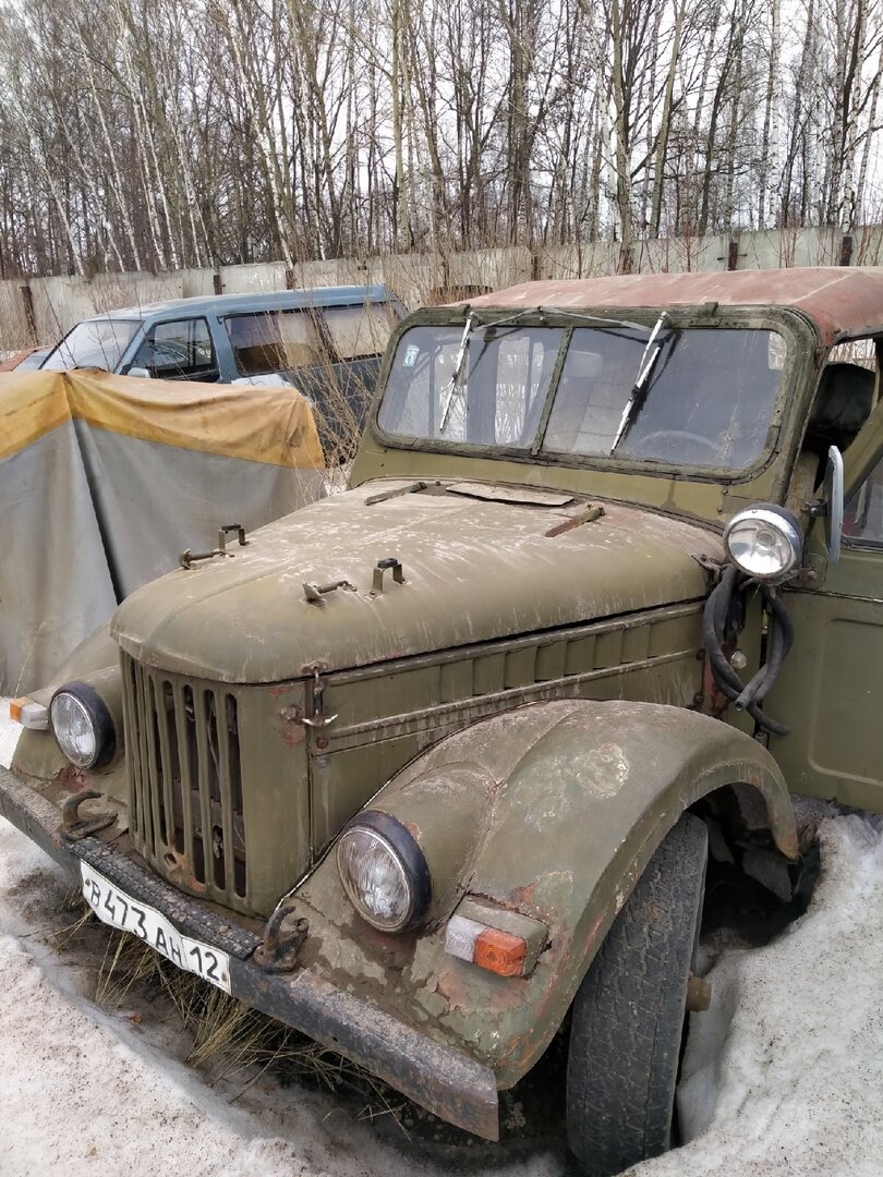 Таких экземпляров тоже хватает. Этот ещё в хорошем состоянии!:)