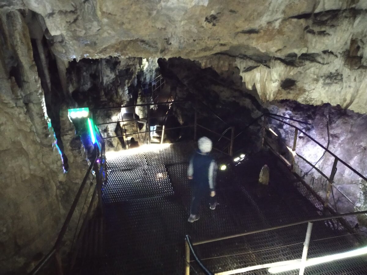 Спуски оборудованы