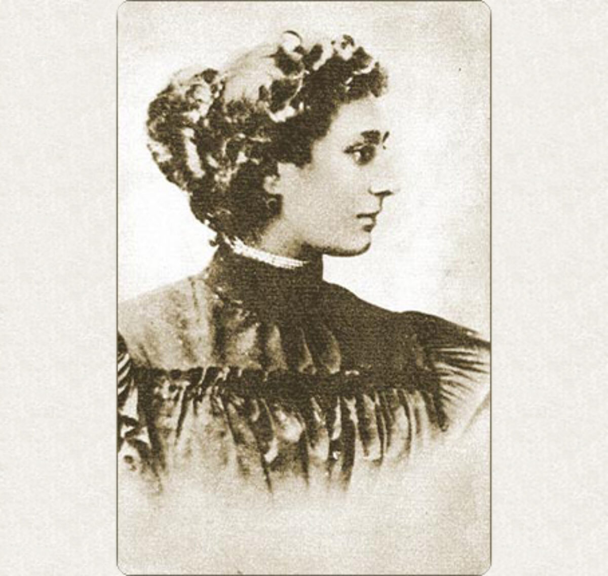 Подскажите, а Фидлер с "Башни" еще не ушел?