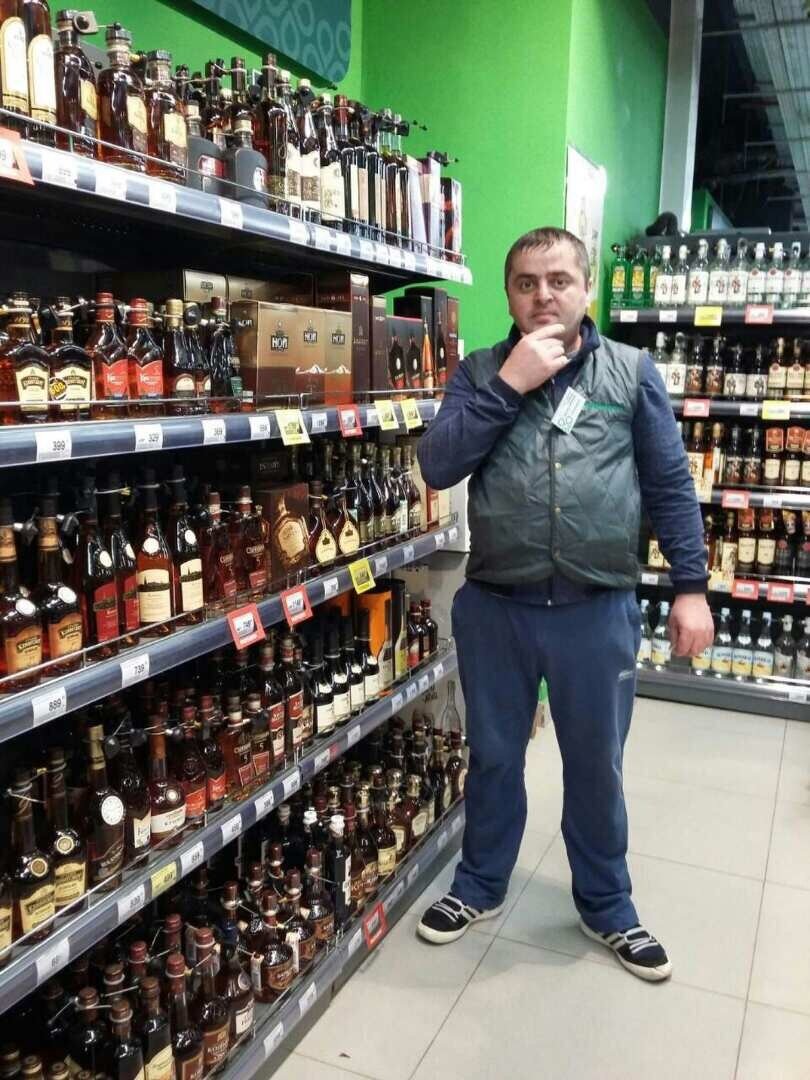 Среди дешевого коньяка из супермаркета им нет равных: 5 марок лучшего ...