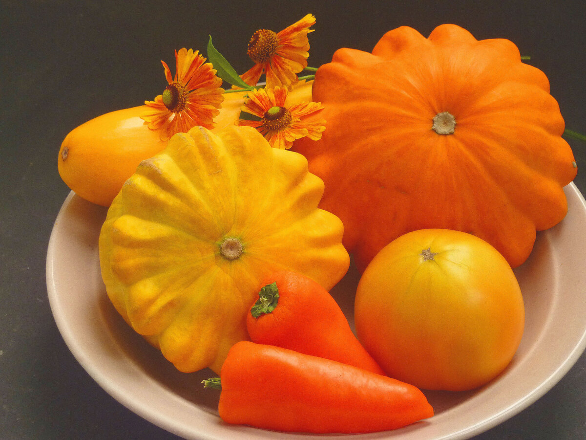 Натюрморт в осенних тонах. Фото Наталии ТРОФИМОВОЙ,