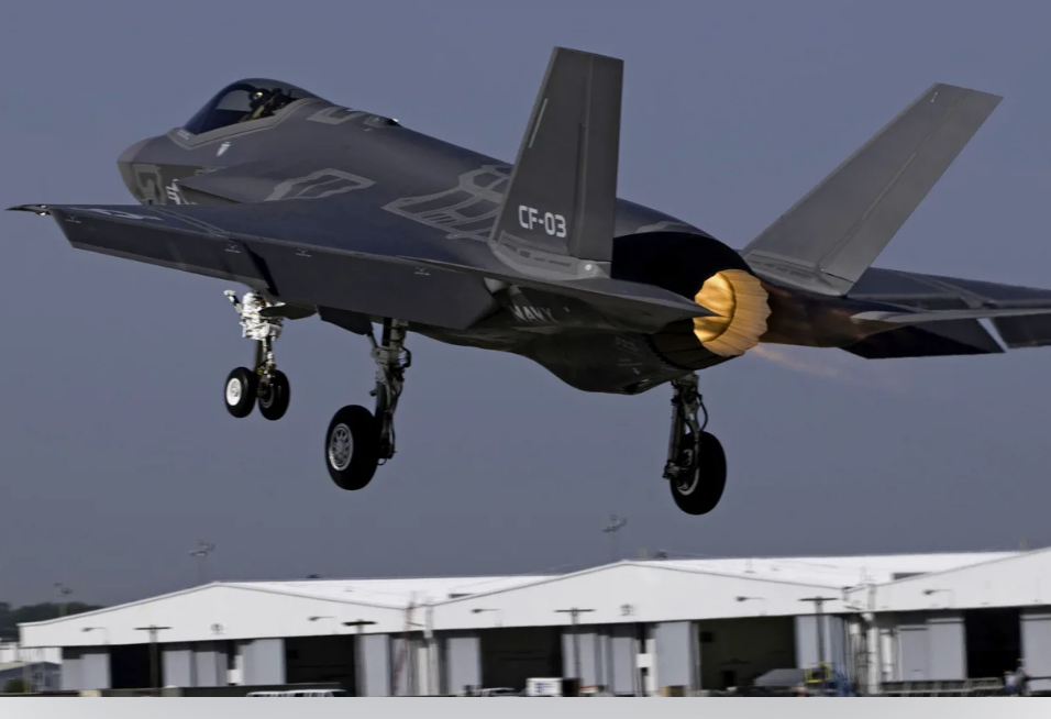 Американские летающие. F 35 STOVL. F-35 Concepts. F35 Lightning 2 ПТБ. Ф-35 ОЛС Су.