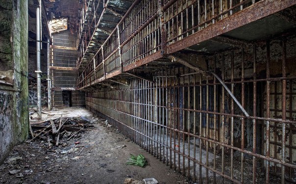 Заброшенный мир