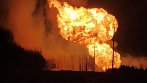 По сообщению начальника пресс-службы ГУ МЧС России по Рязанской области Дмитрия Гаврикова, пожар на МГП «Средняя Азия-Центр» компании «Газпром» в Путятинском районе региона загас 4 ноября. Гавриков сказал РИА Новости: «Горение прекращено». Им также было добавлено, что возникшему пожару тушения не требовалось. Гавриков объяснил: «На газопроводе перекрыли задвижки, и вышедший газ перегорел».