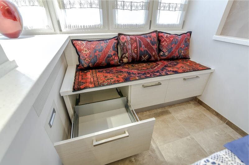 Самодельная диван-кровать для дачи с простым, но удобным механизмом 👌