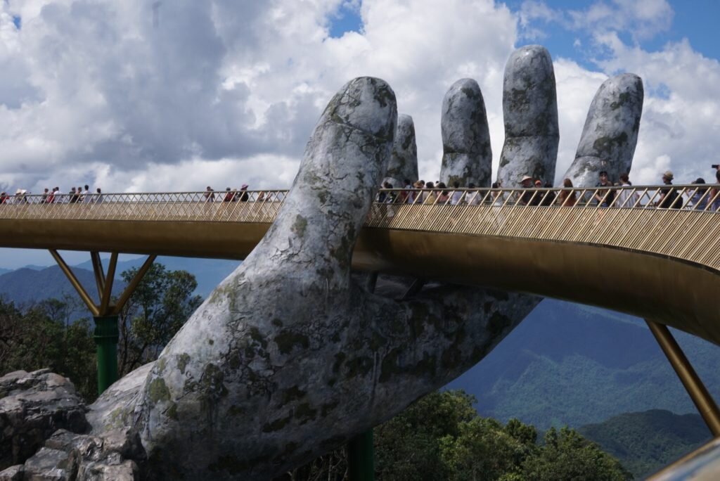 Мост Золотые Руки