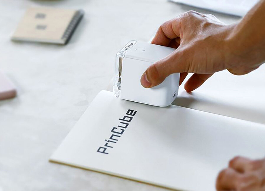 Функция многострочной печати обеспечивает PrinCube возможность печатать весь контент за один проход, что идеально подходит для поделок и дизайнерских проектов.
