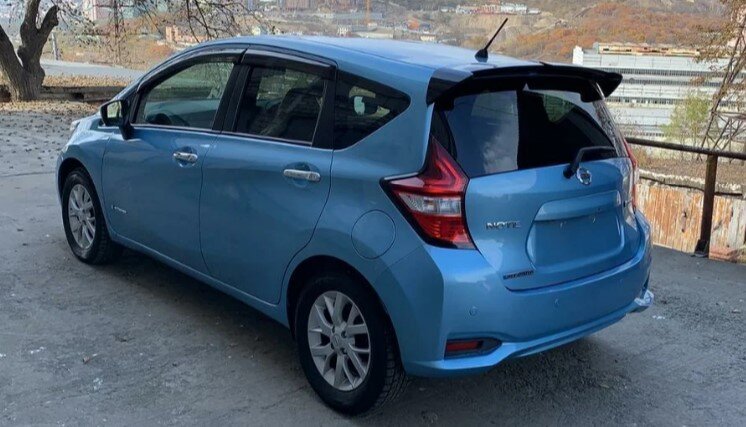 Последняя модель Nissan Note фото
