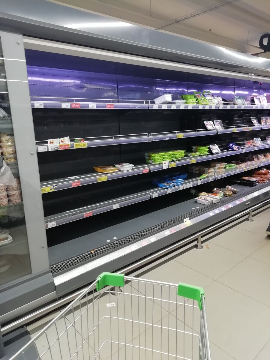 Сходила за хлебушком🤣🤣🤣🤣