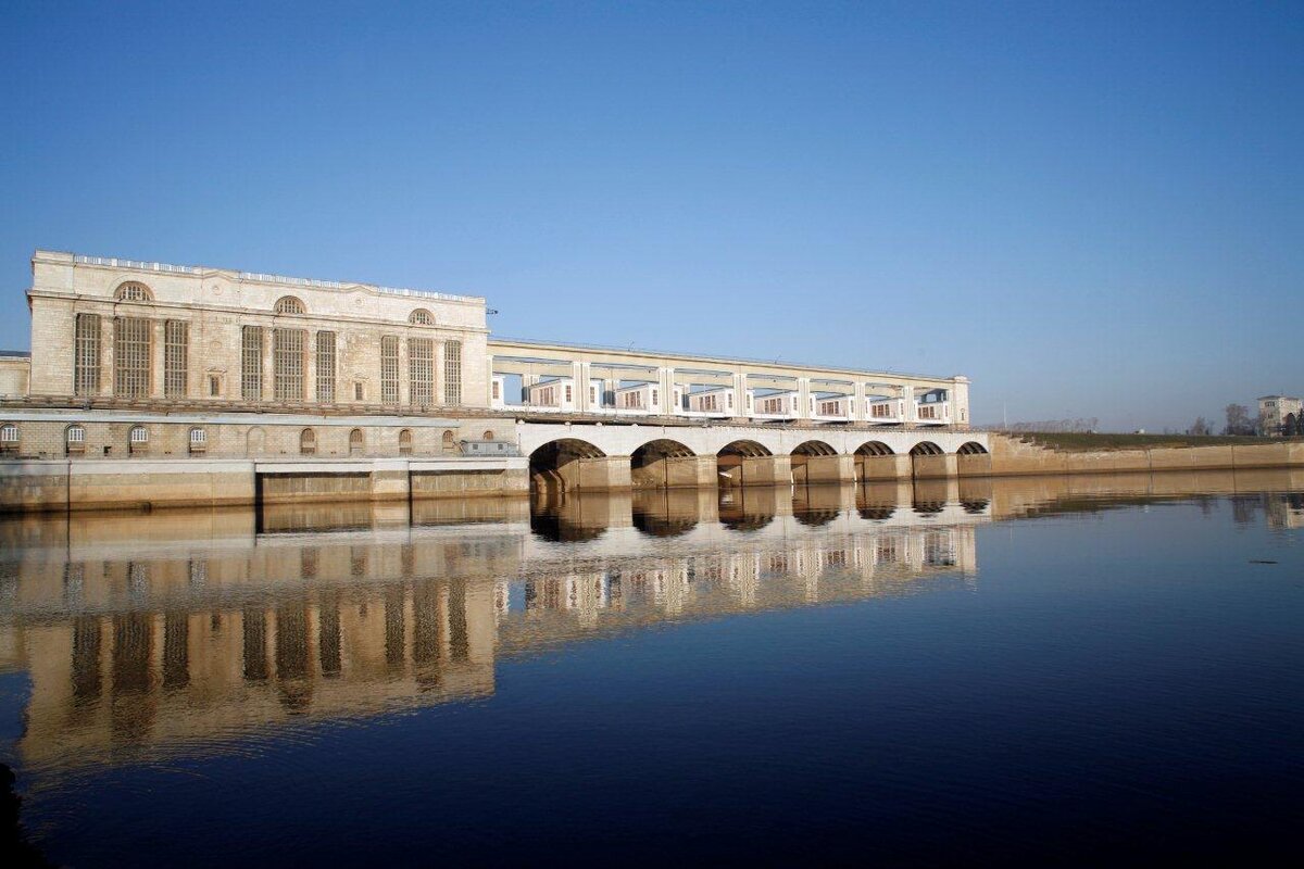 Угличская гидроэлектростанция фото