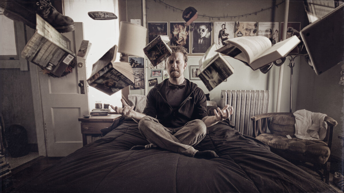 Каждый из нас в детстве мечтал уметь летать, читать мысли других людей, передвигать предметы, только подумав об  этом. Это все казалось нам выдуманной сказкой, нереальность. Но в мире существуют люди, обладающие такими способностями. И мы раскроем их тайны, тайны их способностей. Как это происходит? Можно ли это контролировать? Подробнее об этом в статье.