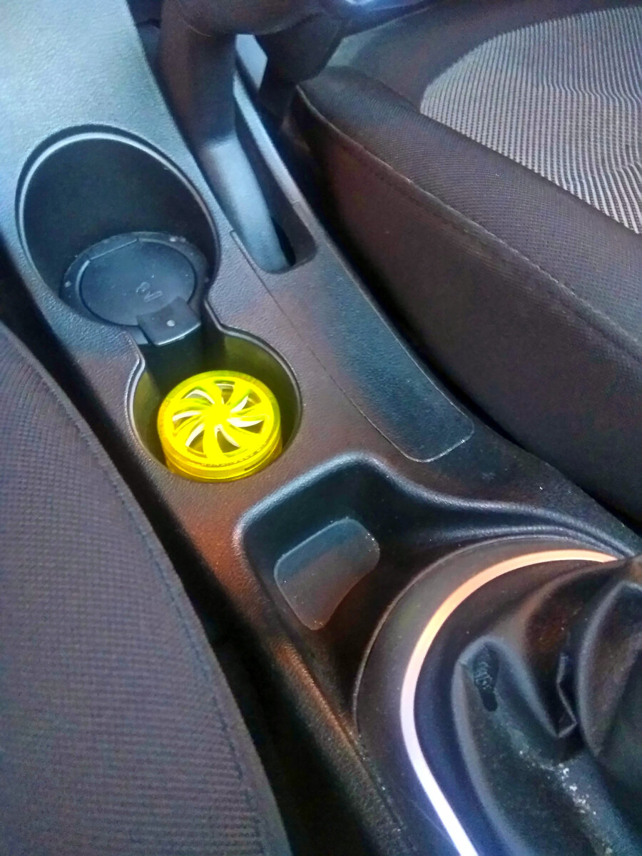 Пустой старый гелевый ароматизатор можно попытаться "заправить"