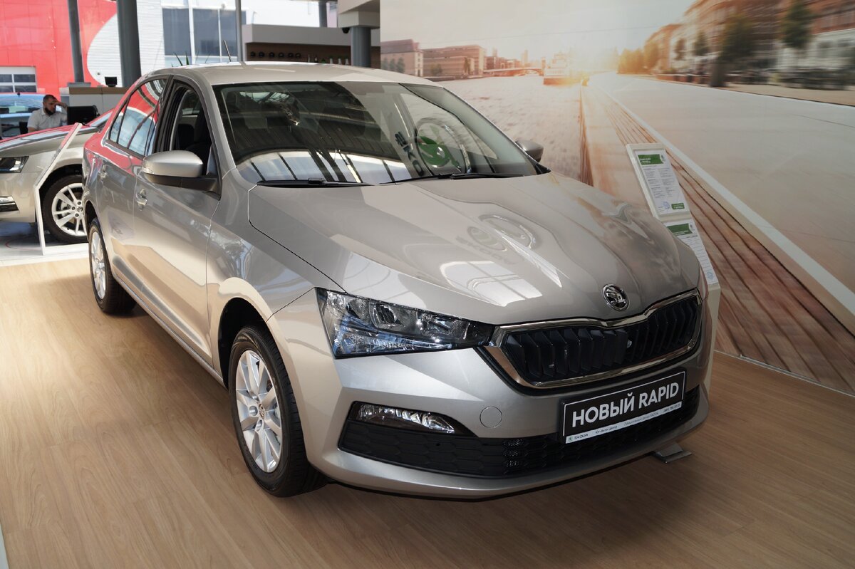 Skoda Rapid 2 поколения 