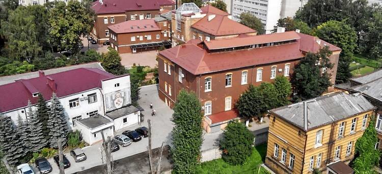 так выглядит весь комплекс нарко-больницы.