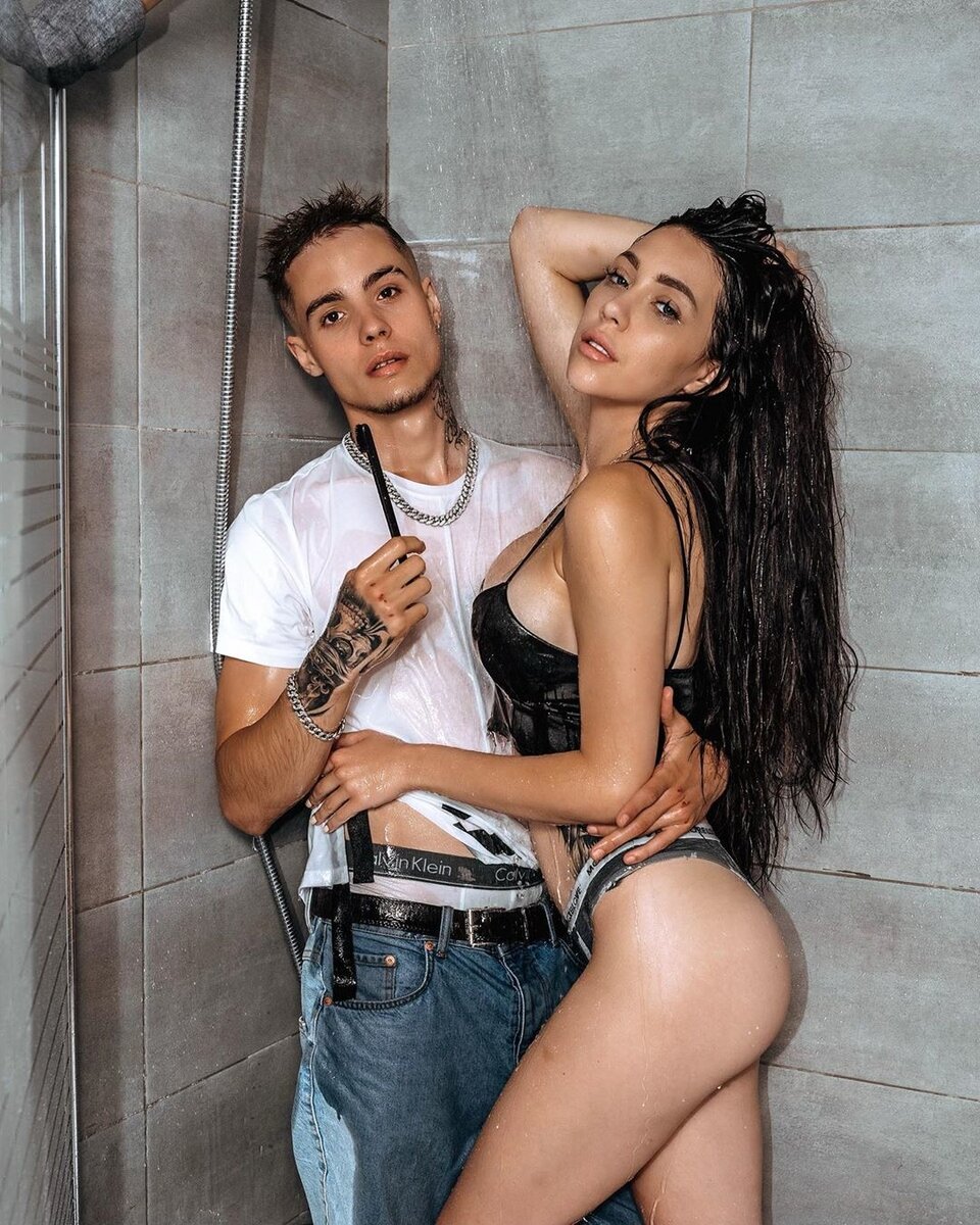 Максим Винит маму Алёны в их разрыве
​Фото: «Инстаграм»

 