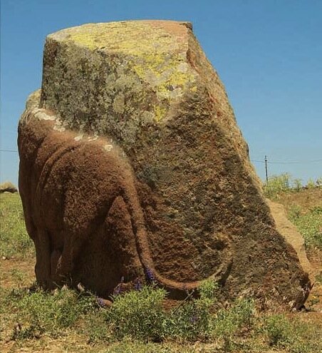 Скульптура льва. Источник фото: https://nordonart.wordpress.com/2012/07/26/ancient-stone-lion-statues-found-in-turkey/