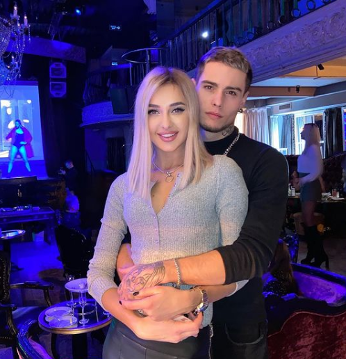 Максим Колесников и Настя Стецевят (фото из Instagram)