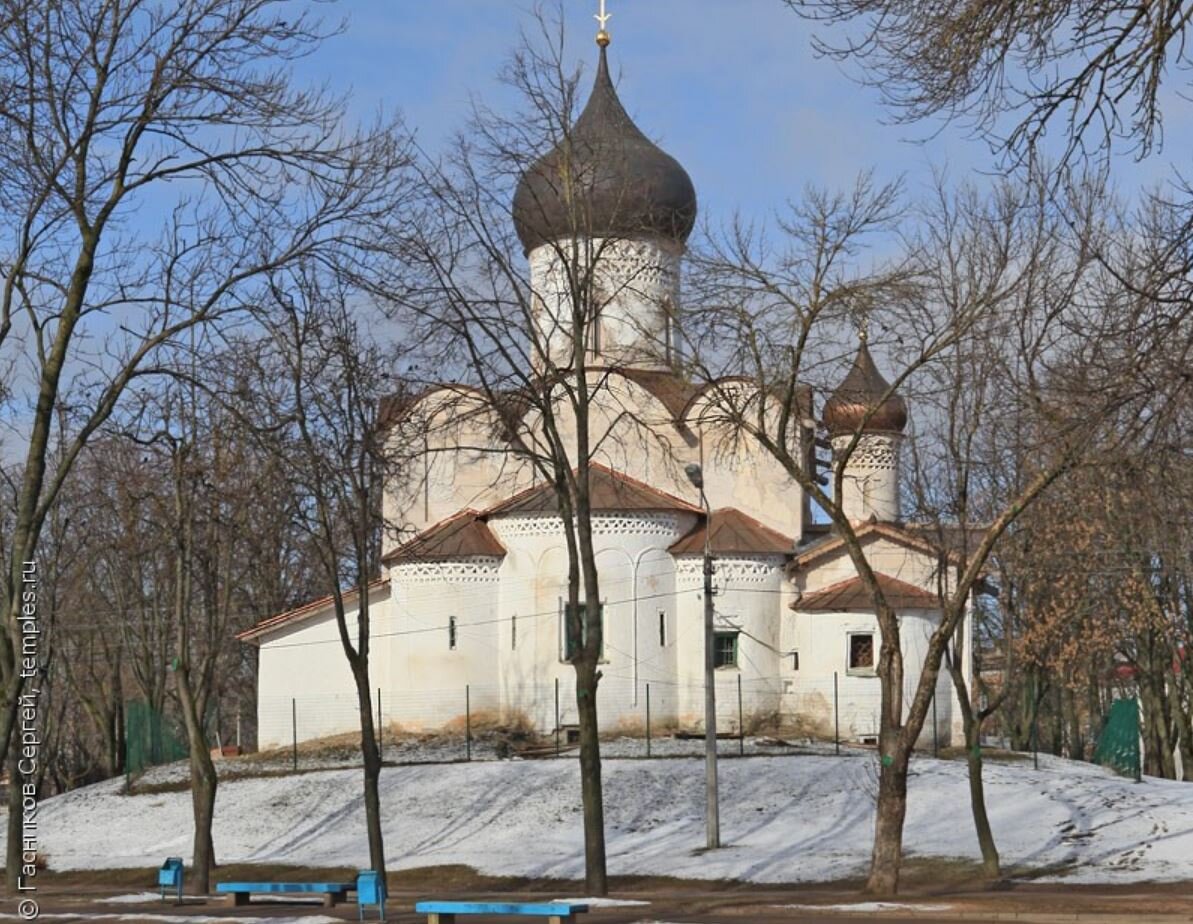 храм василия на горке псков