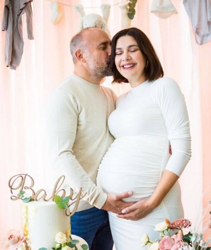 Халит Эргенч с женой Бергюзар Корель. Фото: Instagram.com/berguzarkorel