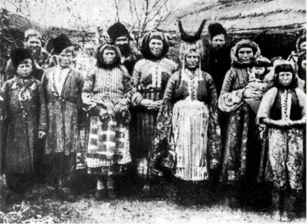                                  Казаки-некрасовцы. Фото нач. ХХ века.