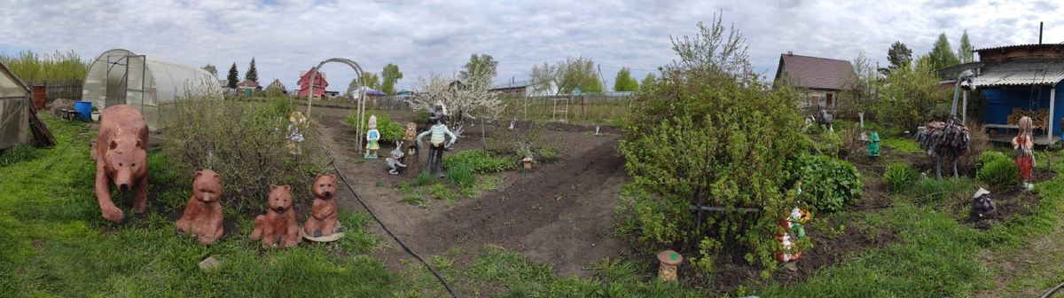 Снимала панорамой.