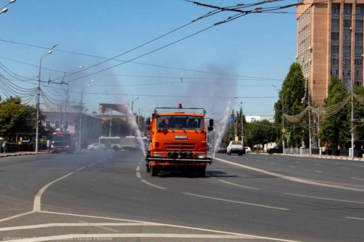    В Рязани коммунальные службы из-за жары провели аэрацию