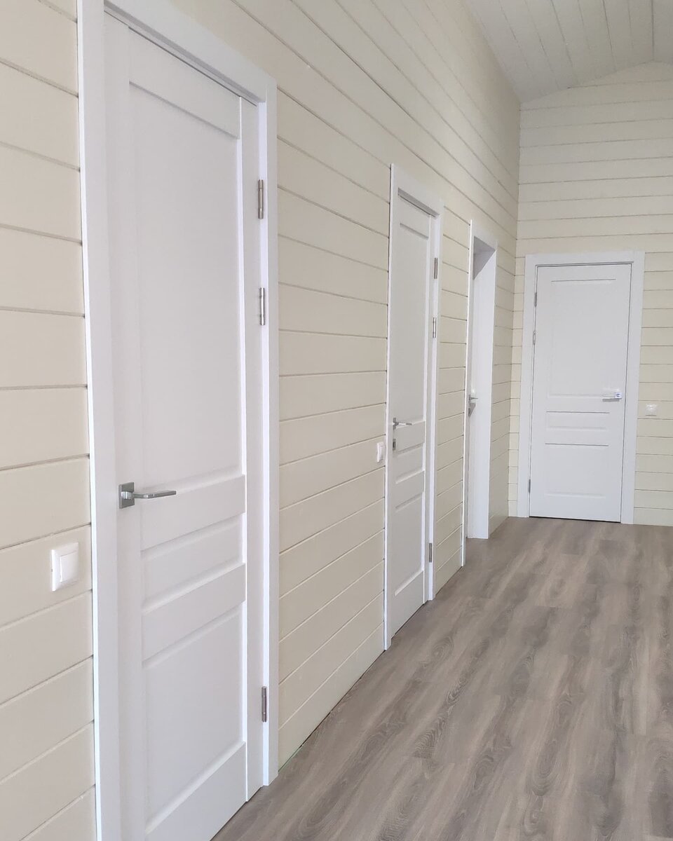 Вид из коридора