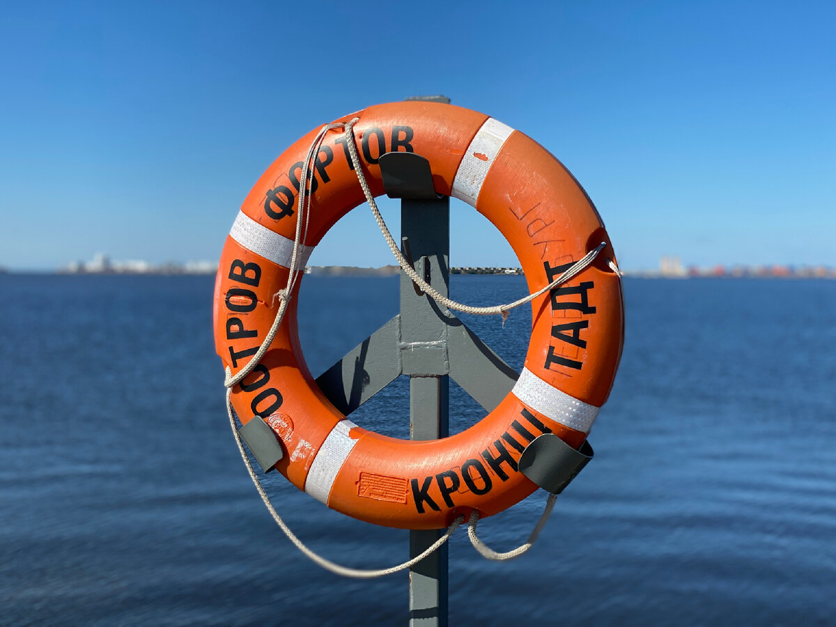 «Остров фортов» Кронштадт