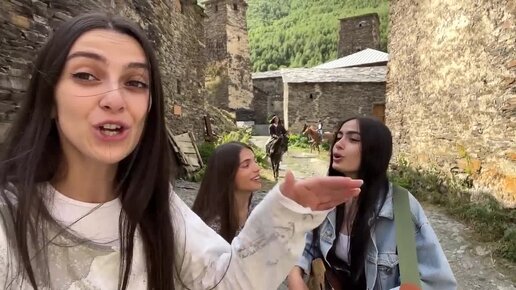 Трио девчонок покоряет сердца | Песенники | Дзен