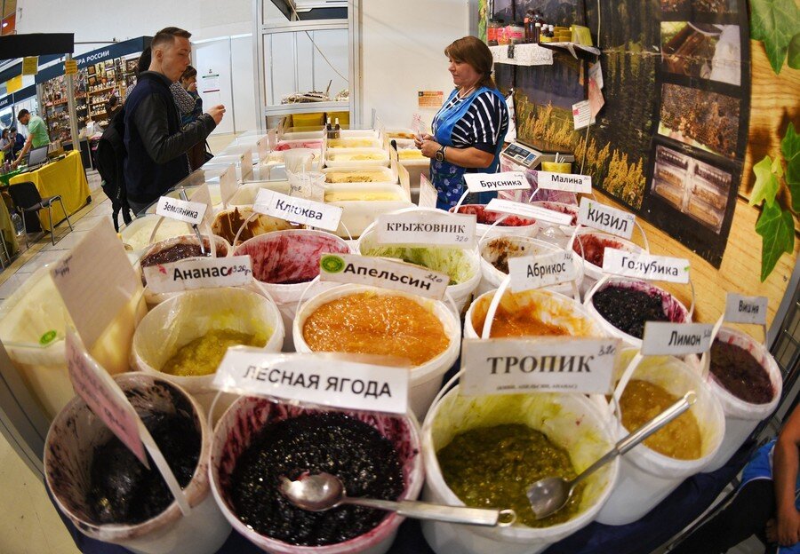 Медовая и джем-ярмарка в России. © Спутник / Владимир Астапкович