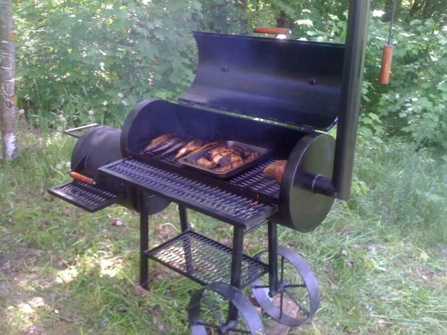 Мангал из баллона пропана. Барбекю из трубы. Сделать мангал барбекю. Мангал с подказанником из газового баллона. Мангал оптима гриль.