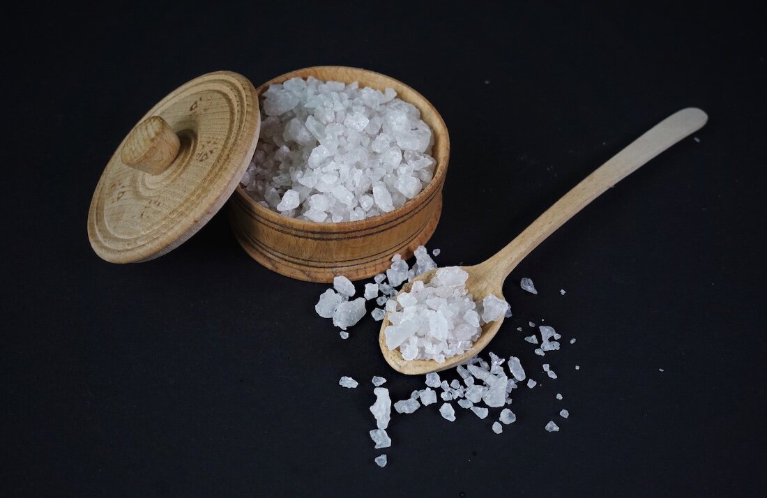 Защита от зависти людей — обереги и заговоры