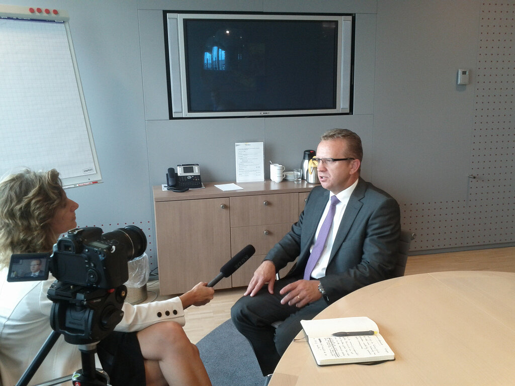 Как снимать интервью | Справочник видеомейкера | Дзен