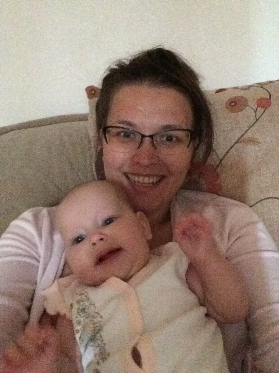 После кормления, счастливы вместе:), здесь доче 3 месяца