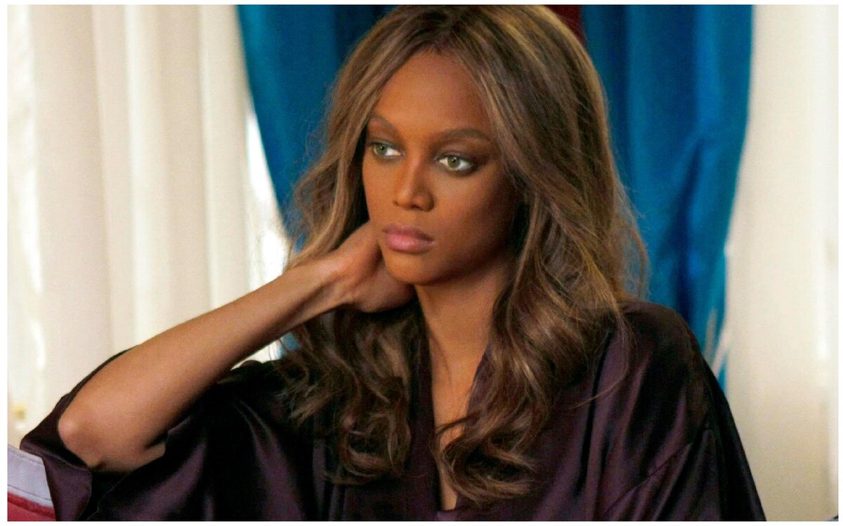 Фото из открытых источников. Тайра Бэнкс в сериале сплетница.