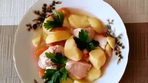 Картофель с курицей и капустой в мультиварке — рецепт с фото