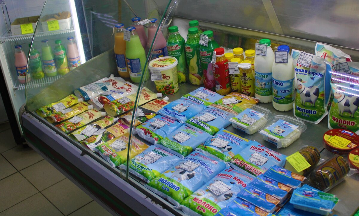 Что едят чуваши, зашли в Шумерлинку, фирменный магазин одного городка, показываю какие цены и что мы увидели внутри