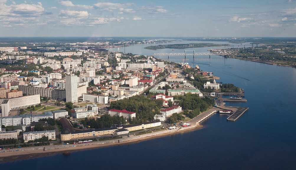 Город с высоты птьичего полёта. Здесь и далее фото из открытых источников